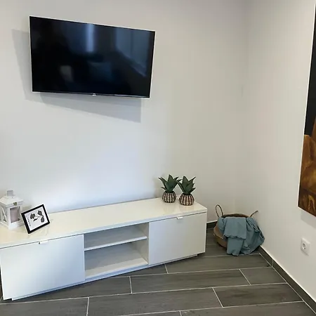 Apartment Ocean View By Charmes A *